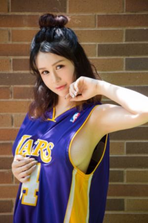 为什么老师会在这里第一季全集