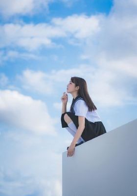 年轻的女老师